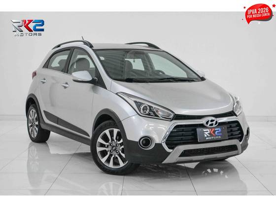 HYUNDAI HB20X 1.6 16V PREMIUM FLEX 4P AUTOMÁTICO
